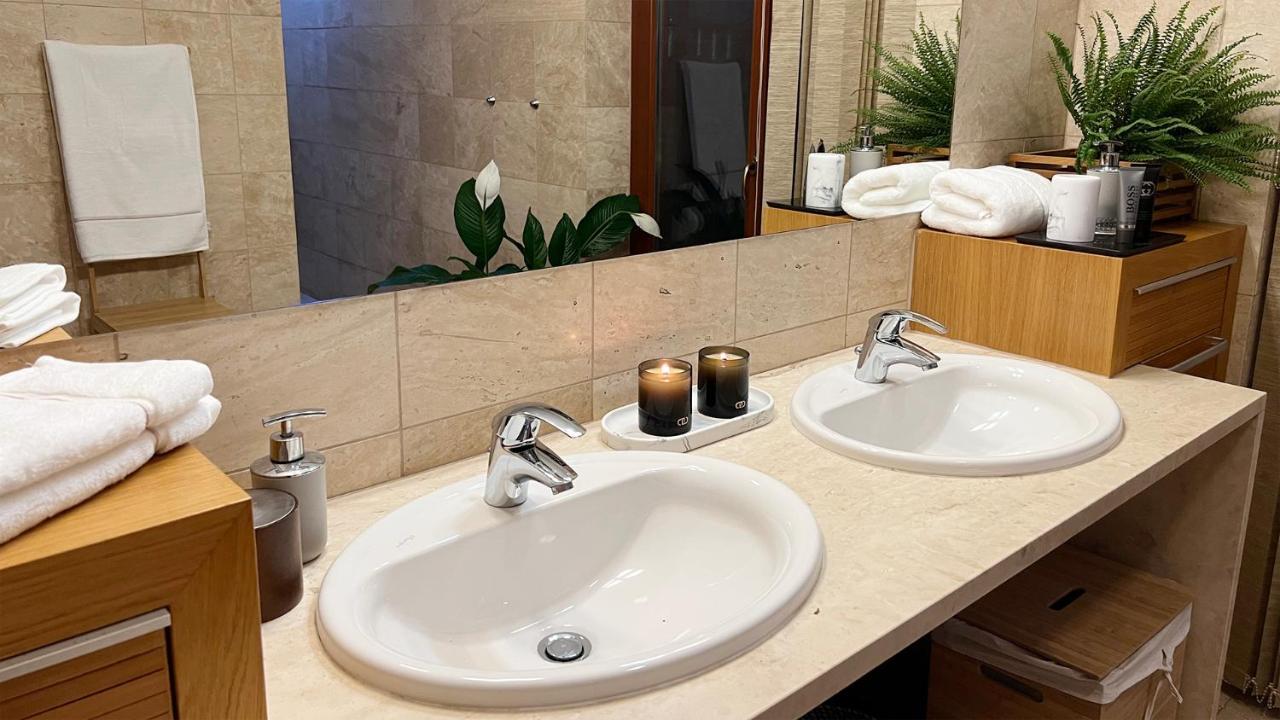 Artemisia Luxury Apartments PENTHOUSE Budapest Extérieur photo